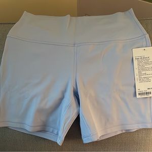 NWT lululemon Align 6”